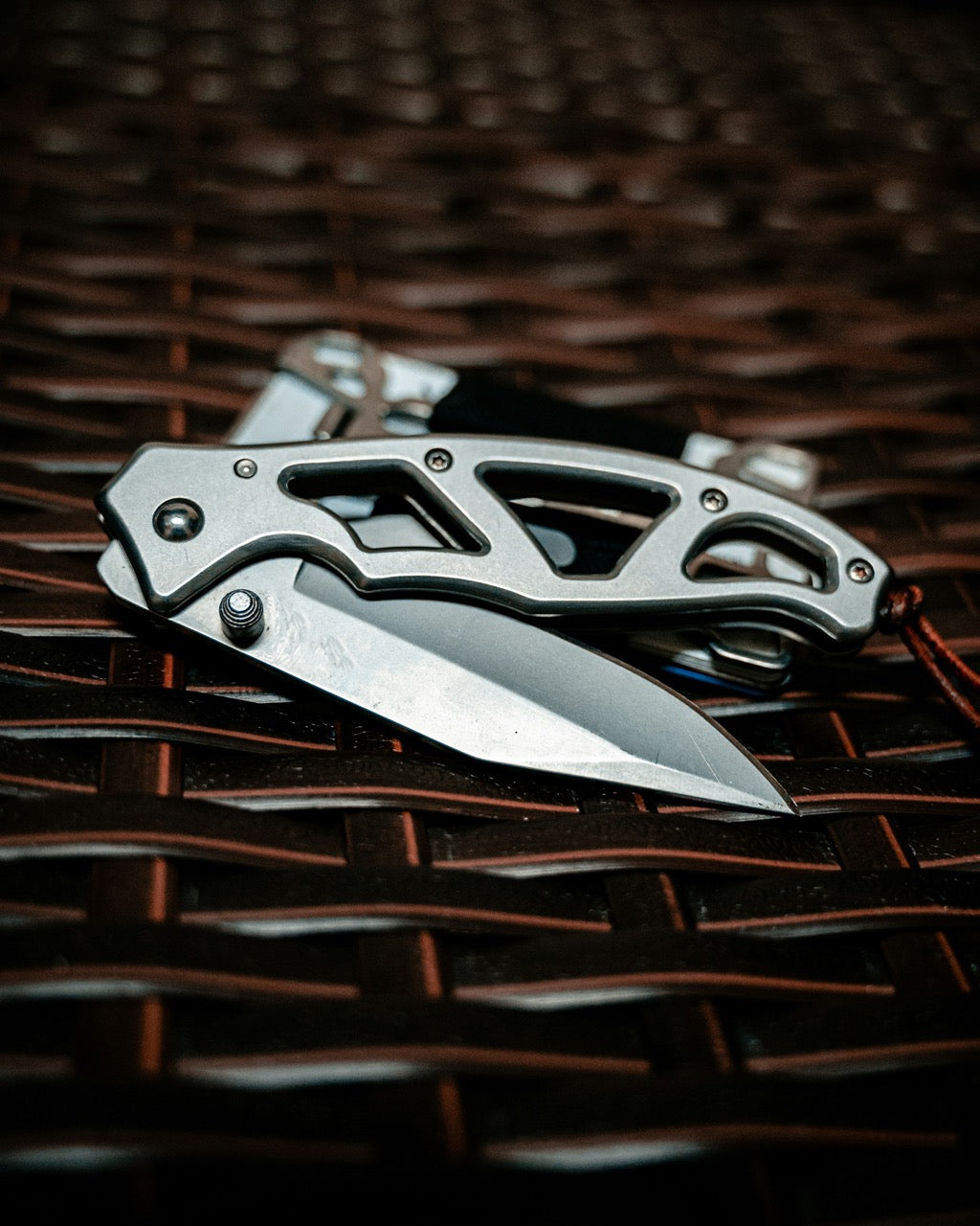 Folding Knives
