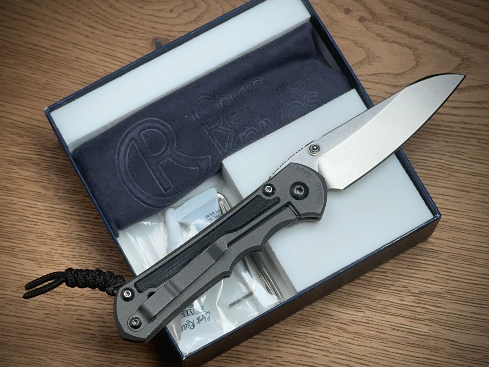 Large Inkosi - Insingo Blade, Black Micarta Inlay, Right-Handed